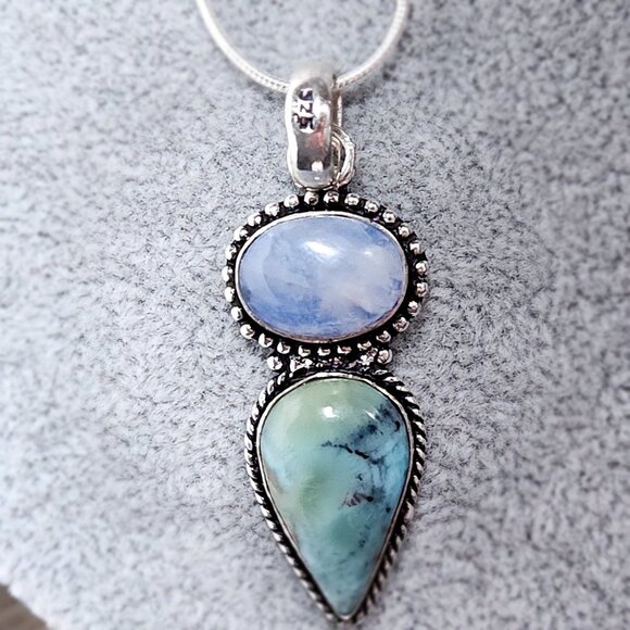 NEW HAND CRAFTED Natural Moonstone & Larimar 925 Hallmark Pendant - Picture 8 of 8